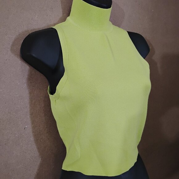 Zara-M- Green NEON-Knit Tank Top - Picture 3 of 4